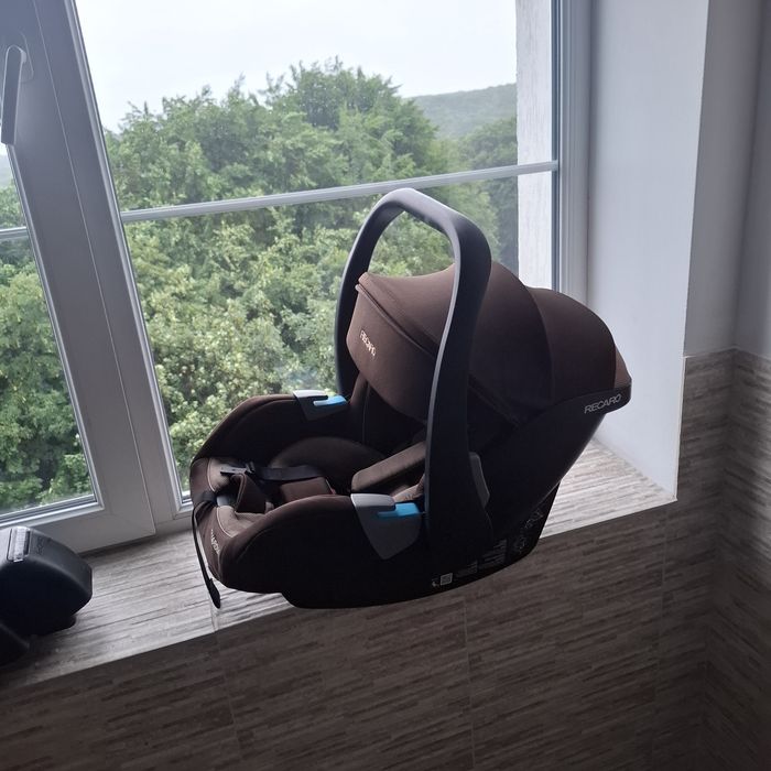Автолюлька Recaro