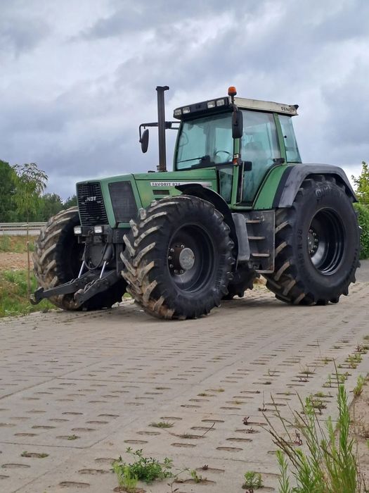 Fendt 824 favorit  Fendt 824 turboshift favorit