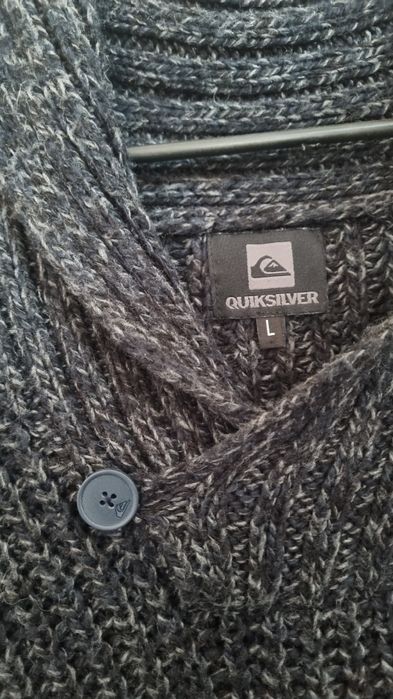 Granatowy sweter męski gruby quiksilver L