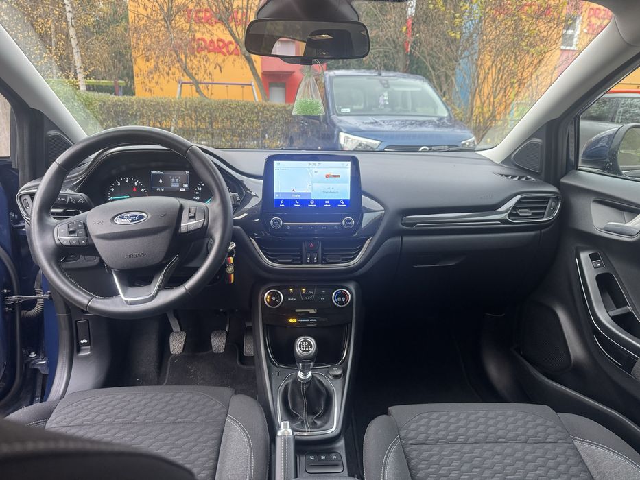 Sprzedam zadbany Ford Puma granatowy