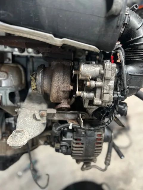 Motor Mercedes C200 c220 W204 W176 2.2 Ref: 651913