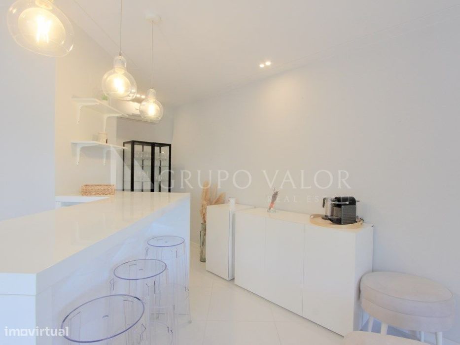 Apartamento T2 com parqueamento, Costa da Caparica
