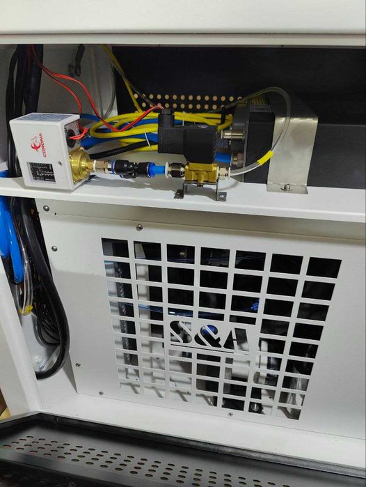 Апарат лазерної зварки MAX 2000W  4 в 1