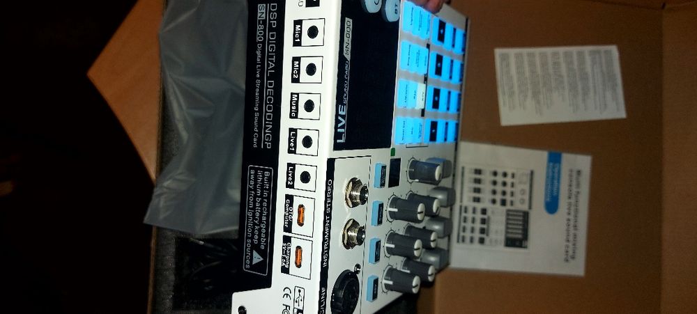 Sound card sn 800. Классная аудиокарта    для прямых трансляций новая