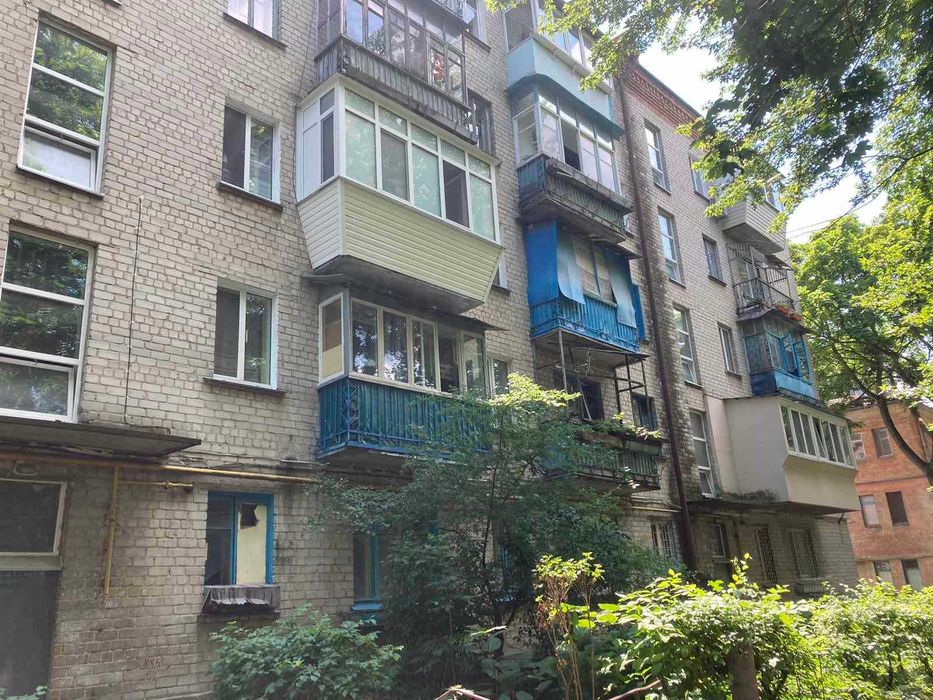 Здаю двокімнатну квартиру на вул. Новопольова,94  БЕЗ КОМІСІІ 12000грн.