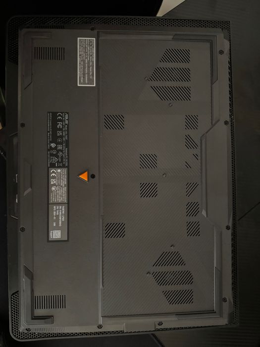 Asus tug gaming a15 rtx4060/razen 7/ 32 gb ram