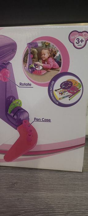 Projektor zabawka kreatywna wyświetla obrazki