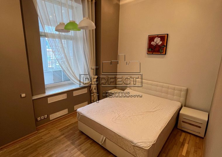 3-к.кв., Велика Васильківська 25 / Большая Васильковская 25