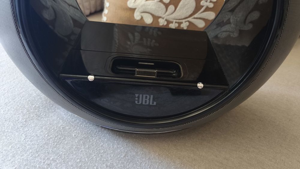 Coluna de Som JBL  modelo Radial tamanho Original com Comando e Acessórios Originais