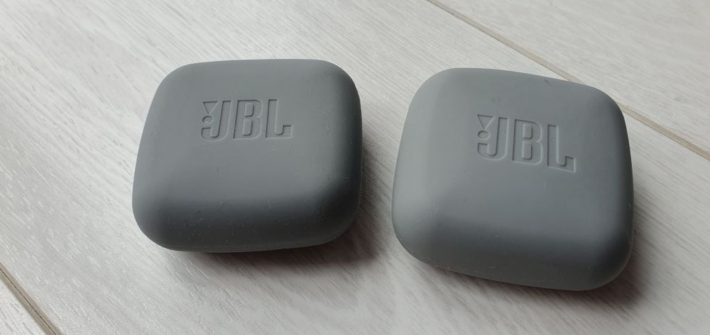 Jbl etui silikonowe słuchawek contour 2 cena za 2sztuki