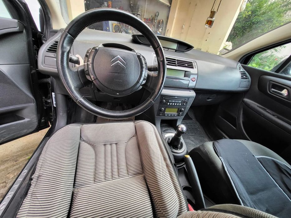 Citroën C4