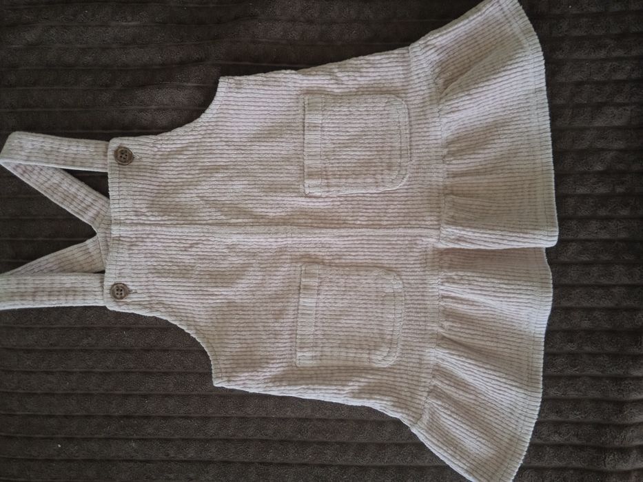 Сарафан для дівчинки