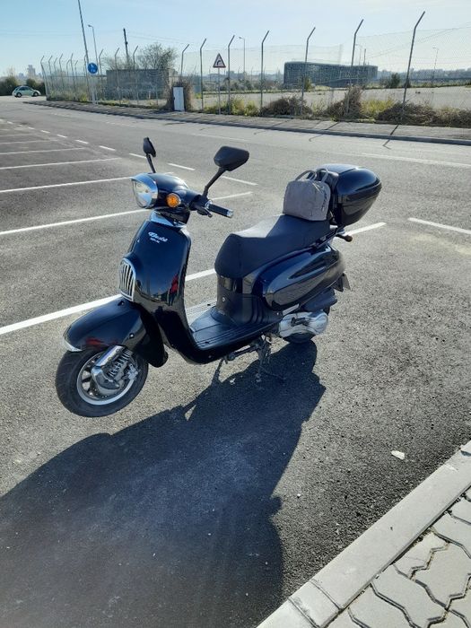 Moto de estrada 125 Daelim