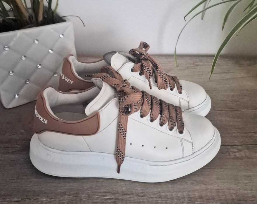 Sneakersy "Alexander McQueen "