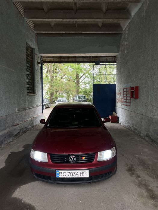 Продам Volkswagen Passat b5 1.9 турбо дизель