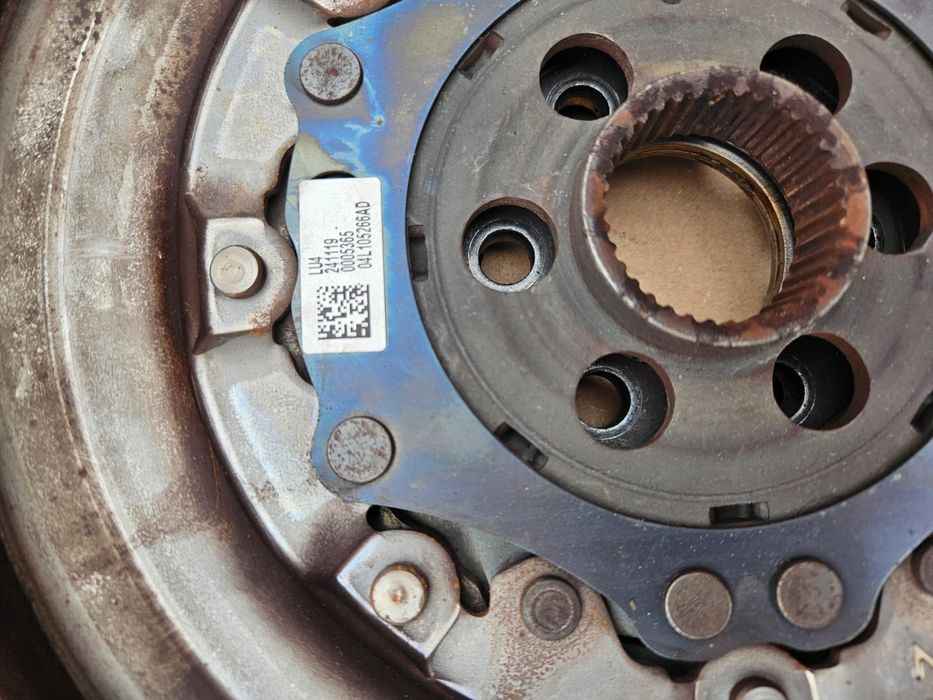 Демпфер, мвховик сцепление Golf TDI 2020 г