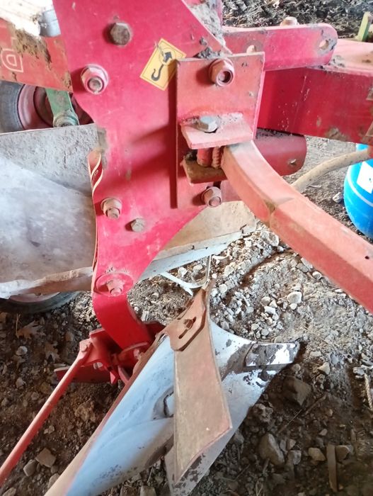 Ramię do wału pługa uchwyt łącznik do pługa hydrauliczne z mocowaniem