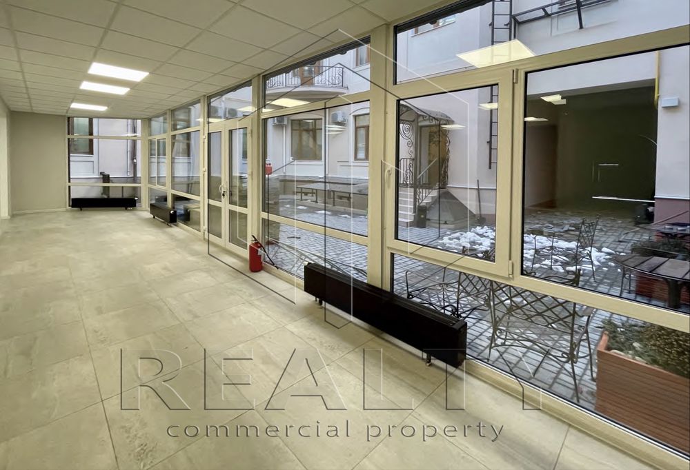 Оренда окремої будівлі офісу 500 м² на Єлисаветинській, центр Одеси