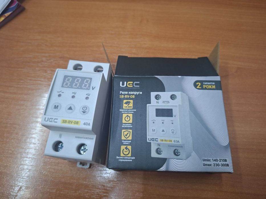 Реле напряжения 40а-63а UEC