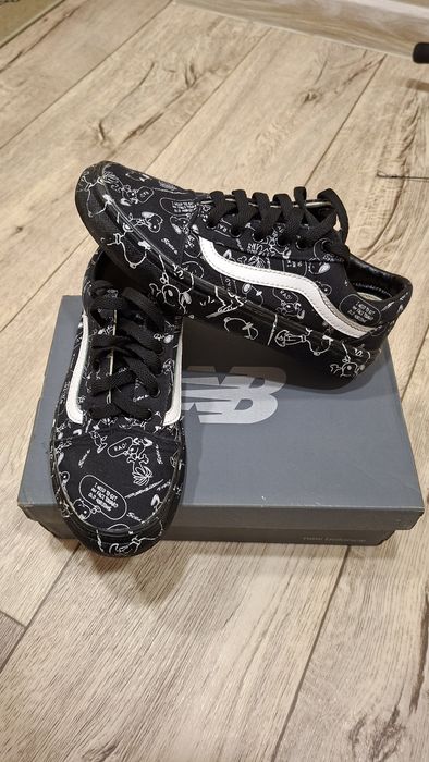 Продам кеди Vens 36