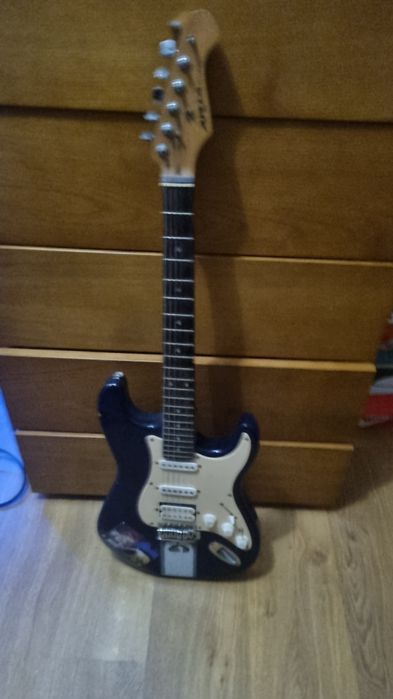Guitarra eletrica + amplificador
