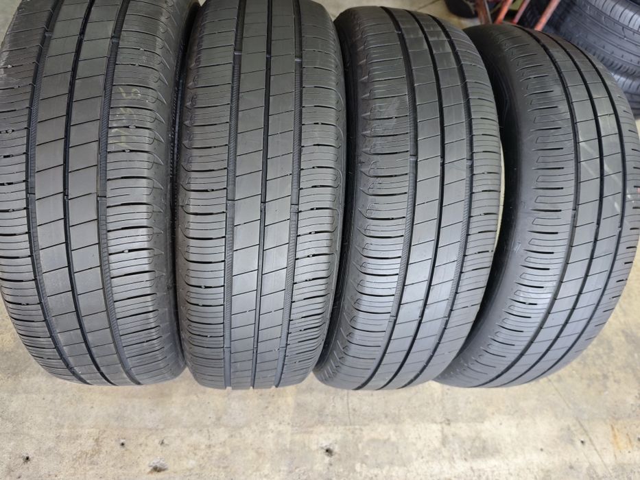 195/60/18 Goodyear