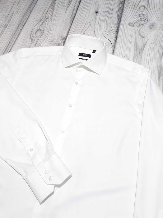 Сорочка Hugo Boss рубашка розмір 17 / 43 XL