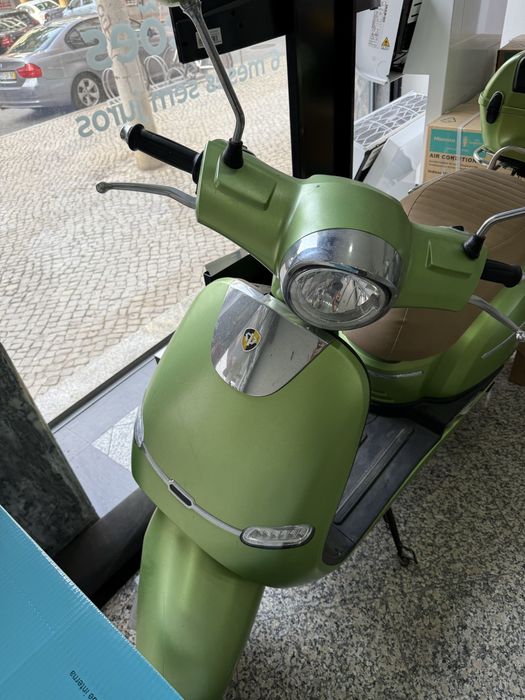 Mota 50cc como nova