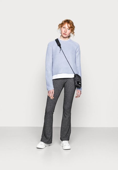 Sweter klasyczny ELYSIA ONLY S