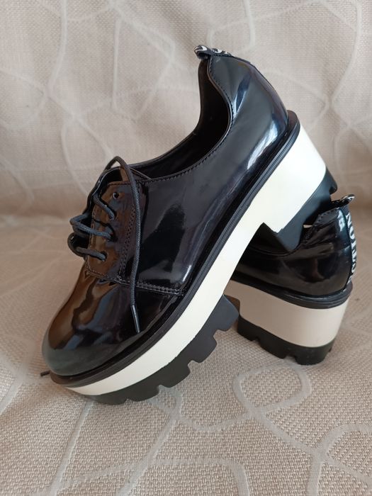 Туфлі  нові 38  розмір