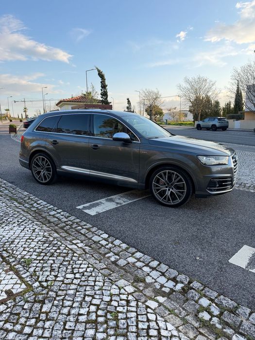 Audi SQ7 4.0 TDI V8 quattro Tiptronic 7L