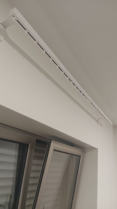 Calha para cortinado