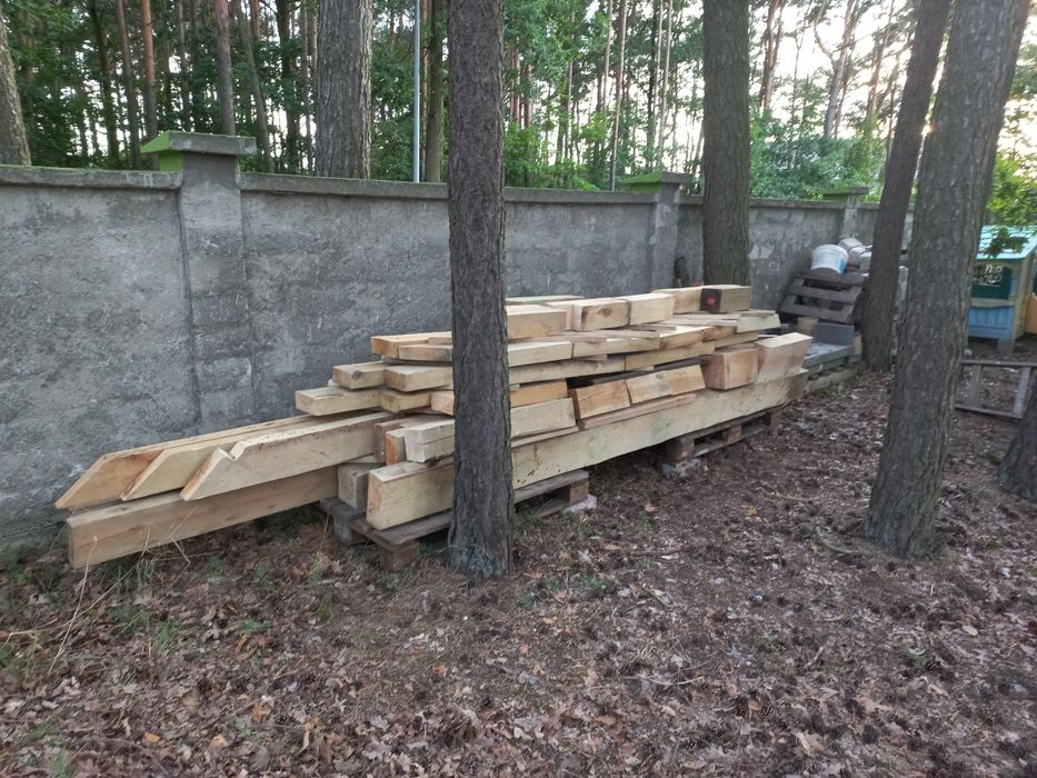 Więźba bele drewno