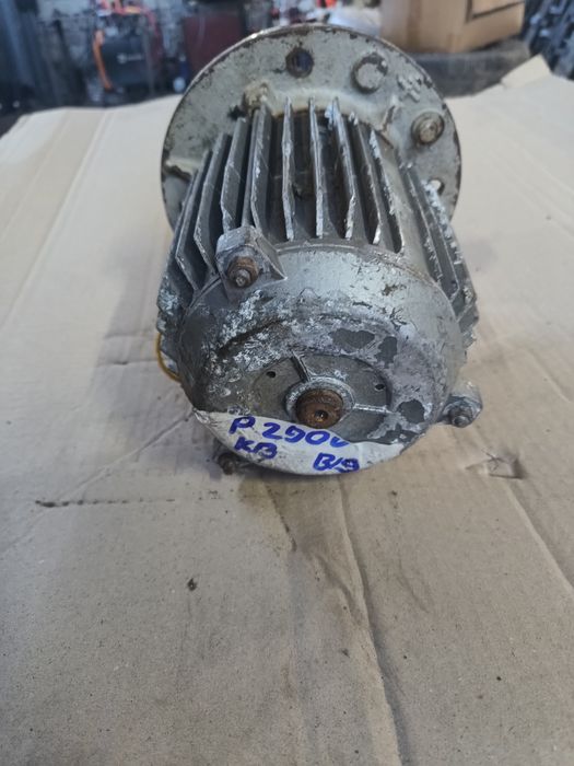 Електродвигуни робочі