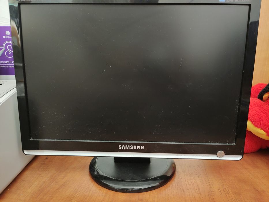 Монітор samsung 19 робочій