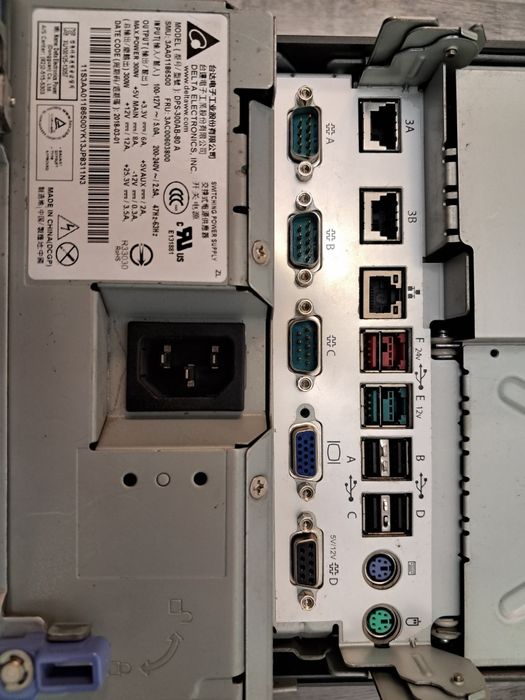POS-термінал Toshiba 4852-570 (15" / Core i3-3220 / 4Gb / 120 SSD)