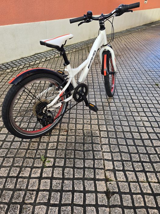 Bicicleta Criança Roda 20 - Mercedes-Benz