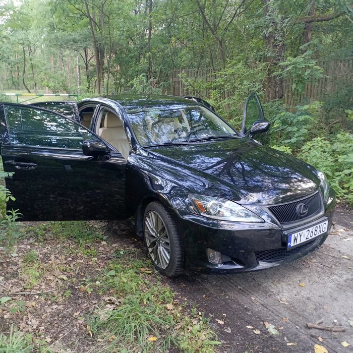 Lexus IS 220d spędzam