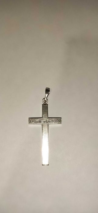 Продам серебряный крестик