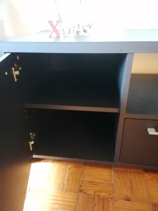 Móvel TV preto-acastanhado