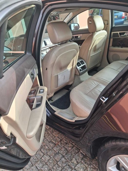 Jaguar XF 3.0 D V6 S Luxury