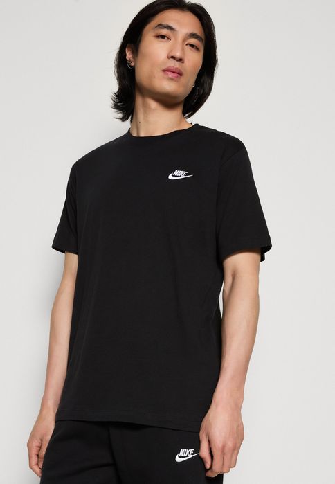 T-shirt czarny z logo Nike M