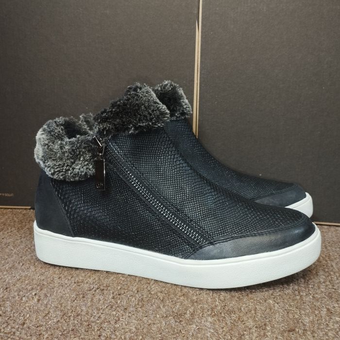 39,41. Стильні шкіряні ботильйони Gerry Weber