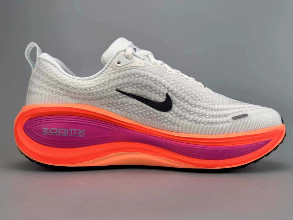 Nike Vomero Plus R.37