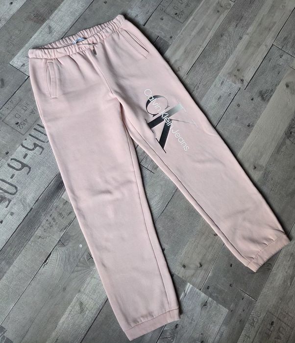 Dresy, spodnie damskie Calvin Klein r.S
