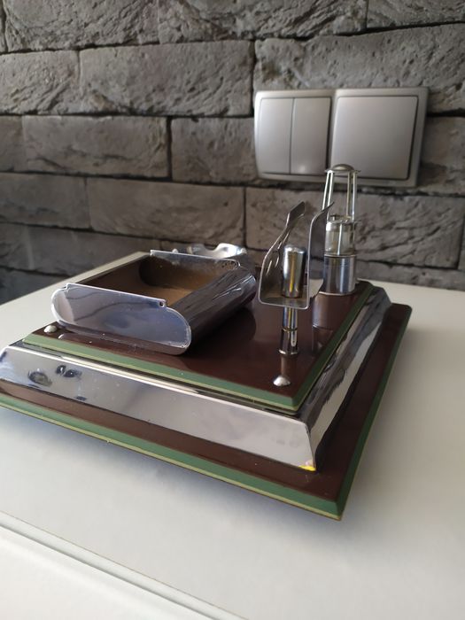 Przybornik dla palacza z lat 40-tych ub. wieku . ABSOLUTNY UNIKAT .