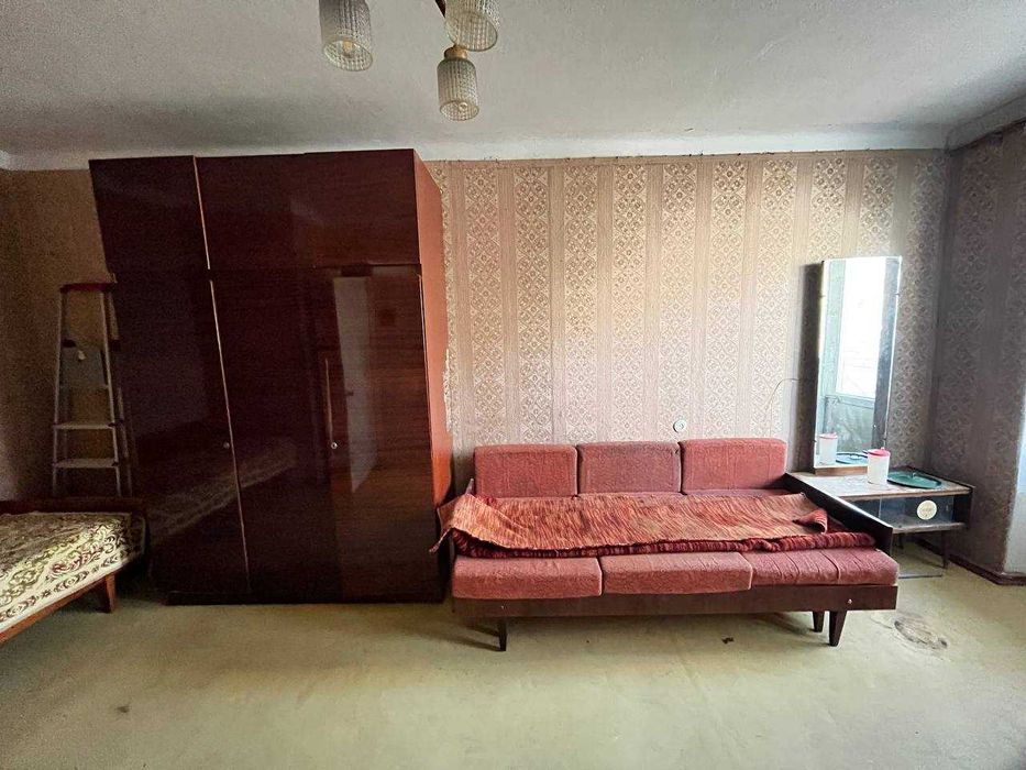 Продам 3 к/к у центрі міста, пр.-кт. Центральний