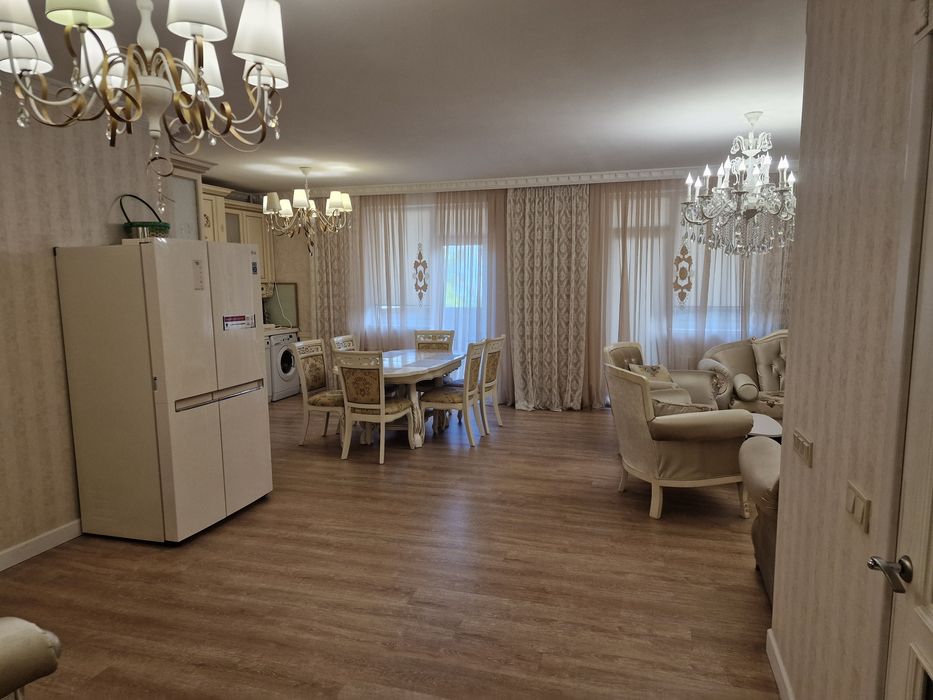 Продажа 2ой квартиры в новострое Александровский посад