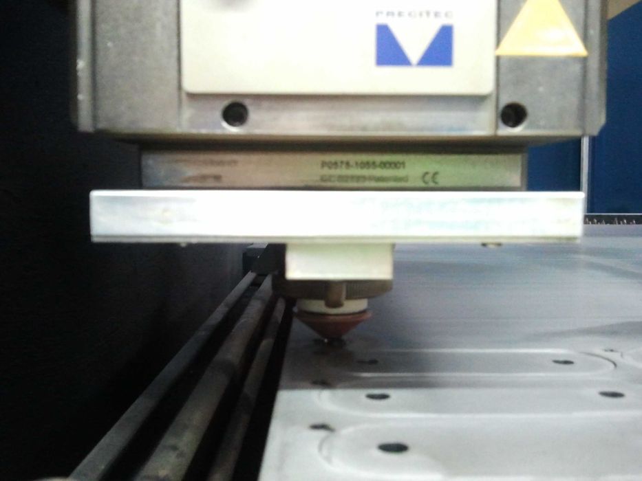 Máquina corte laser ADIRA LE 1530