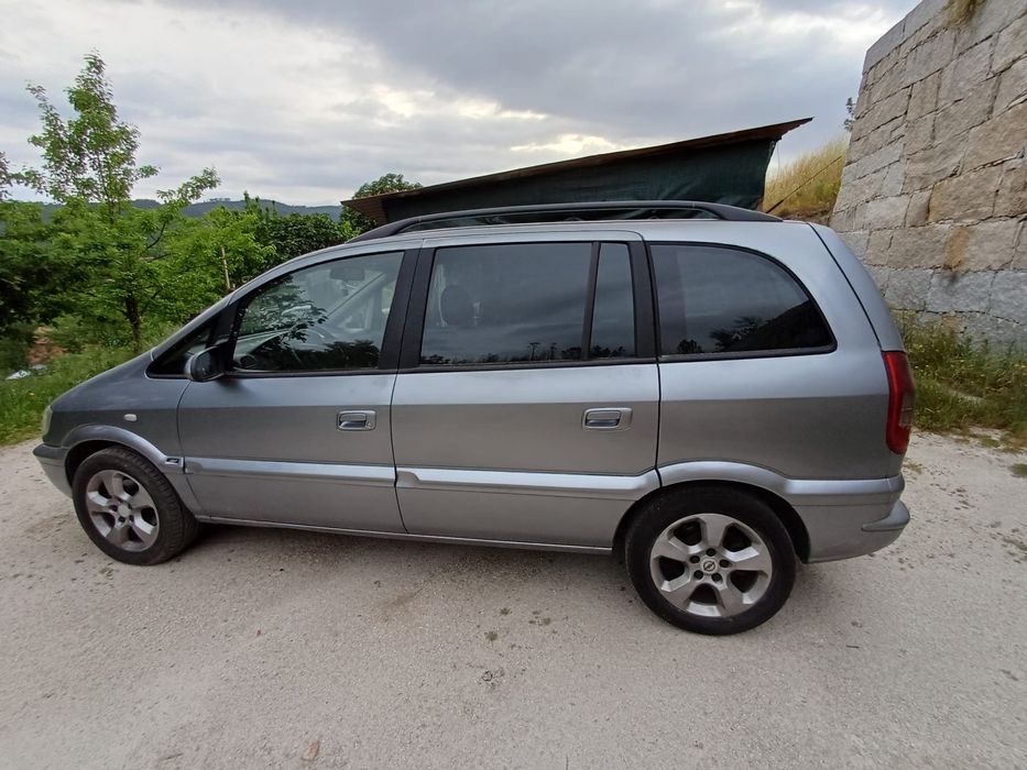 Opel Zafira 2.0 100cv